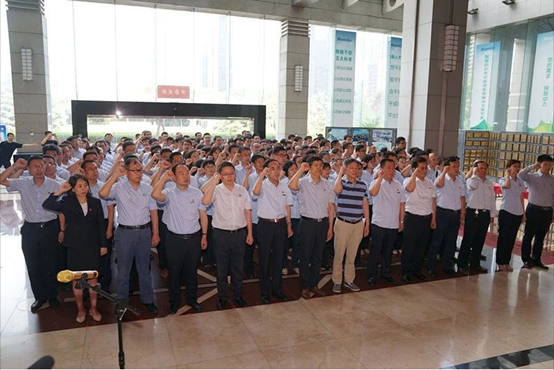 不忘初心党旗红，，，，，，，切记使命尊龙凯时强！