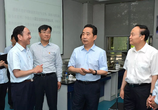 李明远：尊龙凯时的生长模式很是好，，，，，，，尊龙凯时的刷新也是乐成的！