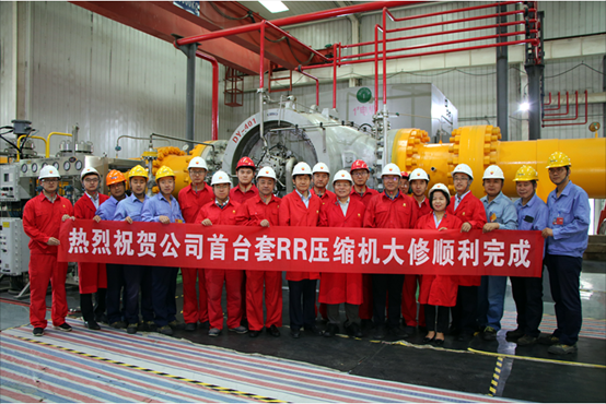 践行“功勋人物”精神，，，，弘扬不懈斗争正气！